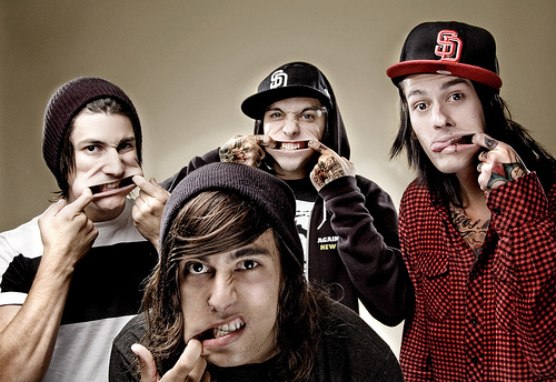 pierce the veil band photo